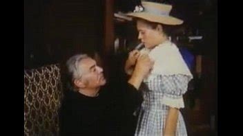 Baise le prêtre classique porno titan 2 XVIDEOS