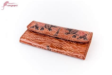 Кожаные изделия из Индии