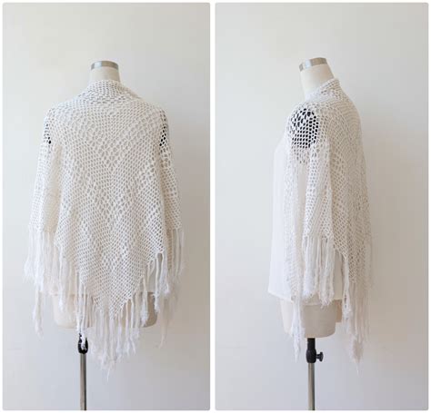 Vintage 70s Crochet Shawl Boho Shawl Hippie Bohemian Hand