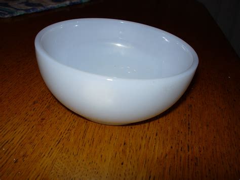 Anchor Hocking Fire King White 10oz Cereal/Chili Bowl