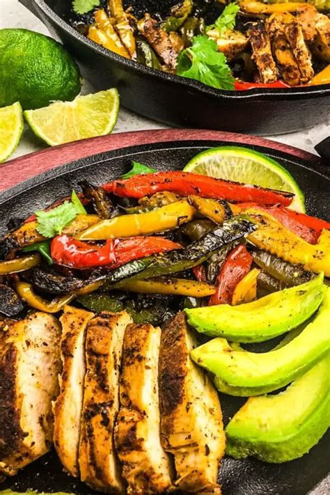 Sizzling Chicken Fajitas - wellnesssleuth