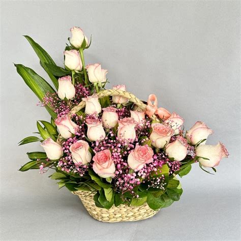 Emma Roses In Jute Basket Dp Saini Florist