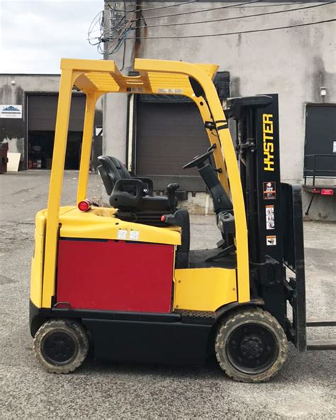 Chariot L Vateur Lectrique Hyster E Xn Lbs Forklift Plus