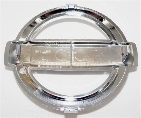 Genuine OEM 62890-EM30A Nissan 07-11 Versa Front Bumper Grille Chrome ...
