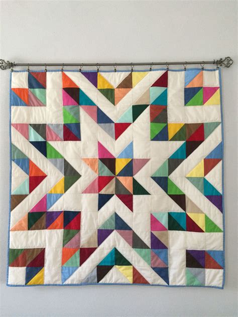 Quilted Star Wall Hanging Quilted Wall Hangings Patterns Hanging Quilts Half Square Triangle