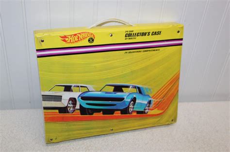 Vintage Hot Wheels 24 Car Collector S Case Mattel 1968 1941884848