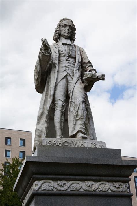 Isaac Watts Statue Southampton Stock Photo Image Of Famous Preacher