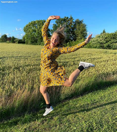 Anja Nissen Anjanissen Nude OnlyFans Leaks Fappening FappeningBook