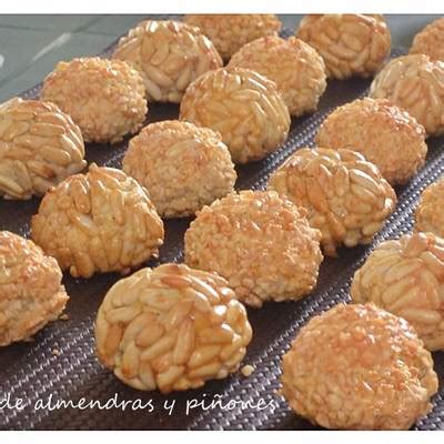 Panellets de piñones y almendra Thermomix Receta de PILAR Cookpad