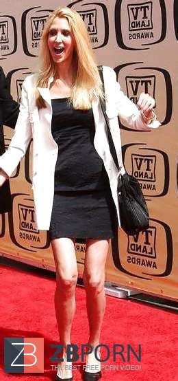 Enjoy Stroking Off To Ann Coulter ZB Porn