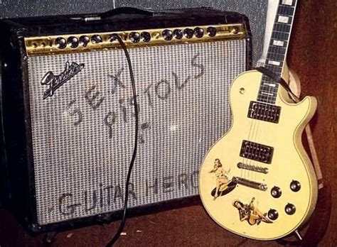 STEVE JONES Biografía del Guitarrista de SEX PISTOLS