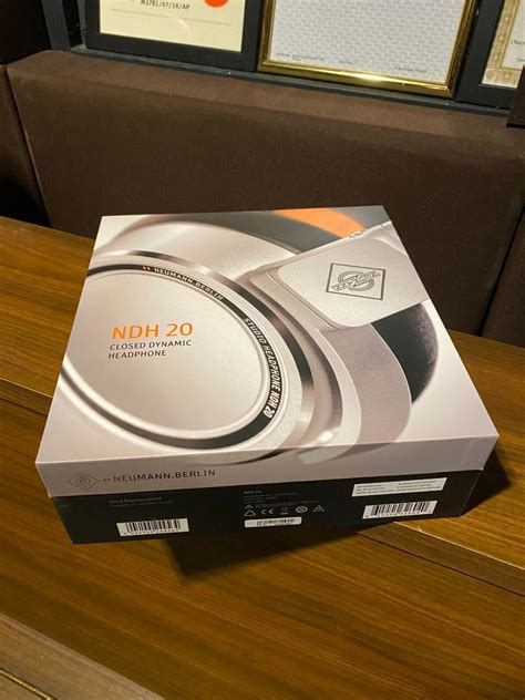 Neumann NDH 20 Closed Back Studio Headphone Audio Headphones