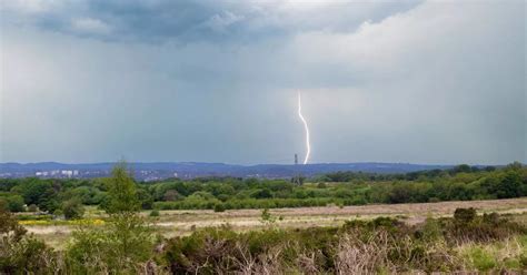 Met Office issues Stoke-on-Trent thunderstorms weather warning - Stoke