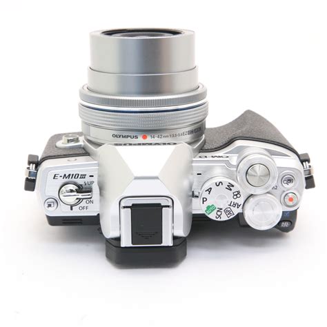 OLYMPUS OM-D E-M10 Mark III 14-42mm EZ + 40-150mm Lens Kit Silver -Near ...