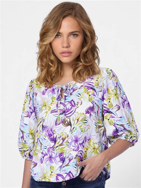 Buy Only White Women Floral Print Tie Up Neck Blouson Top Tops For