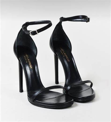Saint Laurent Heels | Schoenen, Hoge hakken, Damesmode