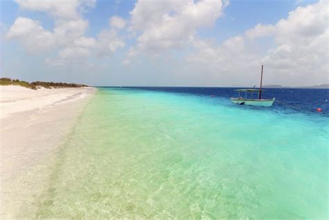 Saiba por que Curaçao é o destino perfeito para mergulho