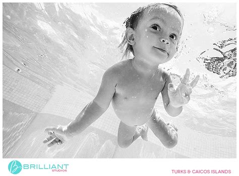 Underwater Baby Photograhy | Baby jumping into the water