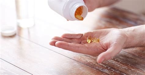 14 Little-Known Side Effects Of Fish Oil Supplements