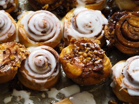 Saftige kanelboller med sticky nøttekaramell Ida Gran Jansen