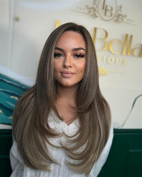 Rich And Elegant Dark Ash Blonde Hair Ideas To Try This Winter