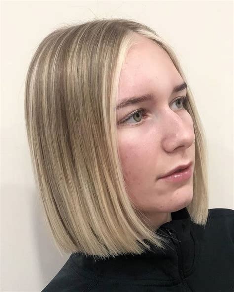 35 Most Flattering Blunt Bob Haircuts For 2022 2022