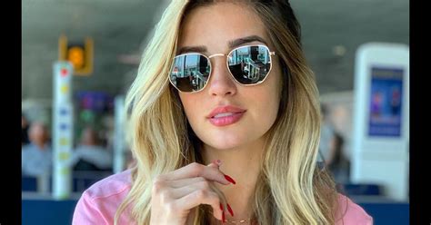 Ex Bbb Aline Gotschalg De Lingerie Responde S Cr Ticas Por Corpo