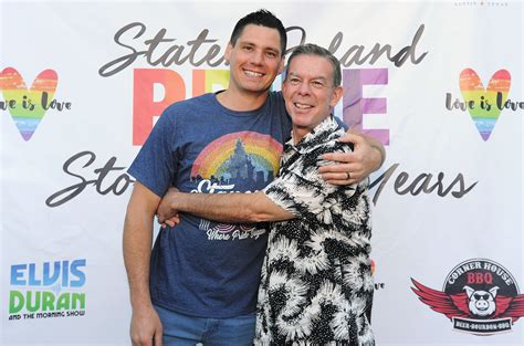 Elvis Duran Biography; Net Worth, Age, Morning Show And Husband - ABTC