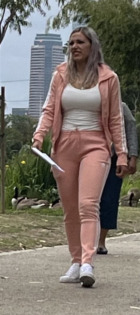 Oc Blonde Latina Milf W Big Boobs Great Ass Vpl Oc Spandex Leggings Yoga Pants Forum