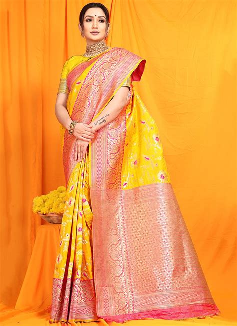 Buy Patola Silk Zari Weaving Yellow Color Saree Party Wear Online At Best Price Cbazaar