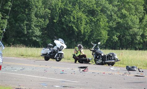 1 Killed 6 Injured In Kanabec County Motorcycle Vehicle Crash Cbs