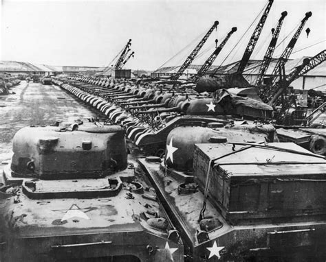 Us Army M4 Sherman Tanks In England Staged For D Day Invasion World