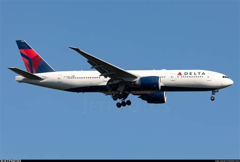 N709DN Boeing 777 232LR Delta Air Lines Sebastian Sowa JetPhotos