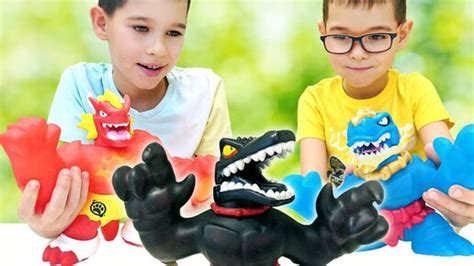 Что не поделили ИГРУШКИ Герои Гуджитсу Боевые челюсти VS Водная атака ...