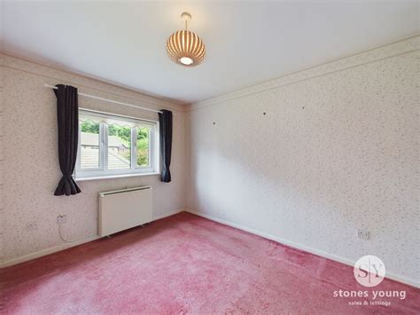 2 Bed Apartment For Sale In Preston Old Road Blackburn Bb2 Ref