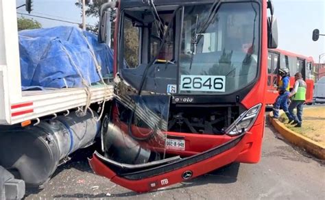 Qué pasó este 15 de mayo en el Metrobús Choque causa caos El