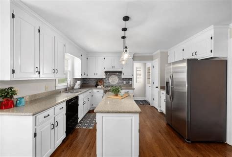 Stunning Black And Gold Kitchen Worktops Upgrade Now