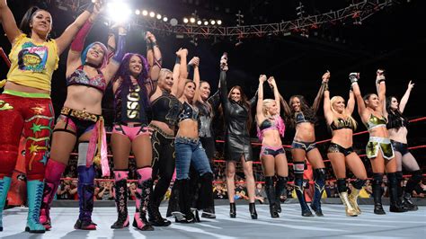 The Women’s division prepares to make history | WWE