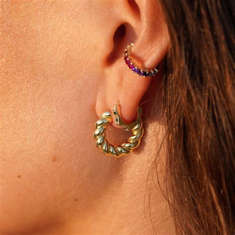 Twisted Hoop Earrings – Junk Jewels