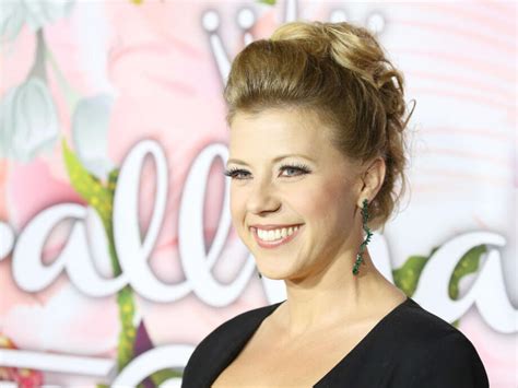 Full Houses Jodie Sweetin Celebrates Daughter Zoies 15th Birthday And Its Like Looking At