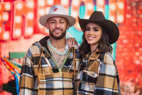 Neymar e Bruna Biancardi são clicados juntos e reforçam boato de volta