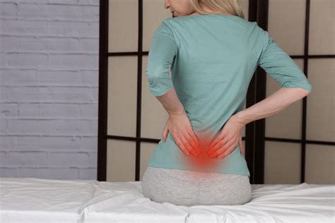 7 Cara Mengatasi Nyeri Punggung Bawah Low Back Pain