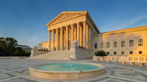 Supreme Court of the United States, Washington holiday accommodation ...