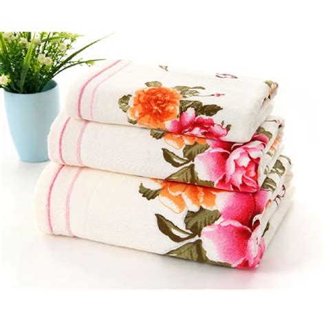 Floral Pattren In Multicolor Bath Towel Shower Wash Cloth Face Towels