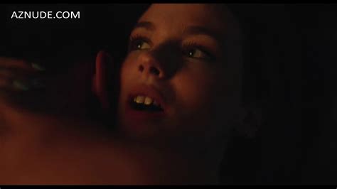 Iria Del Valle Nude Aznude