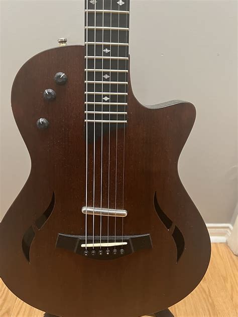 Taylor T5z Acoustic-Electric Guitar | Reverb