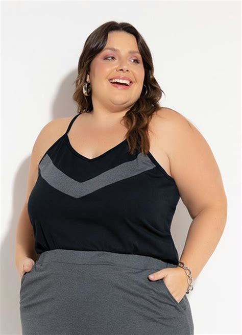 Blusa Preta de Alças Recorte Plus Size Marguerite