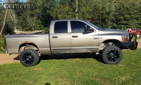 2007 Dodge Ram 2500 With 20x12 44 Fuel Vapor And 33 12 5R20 Nitto