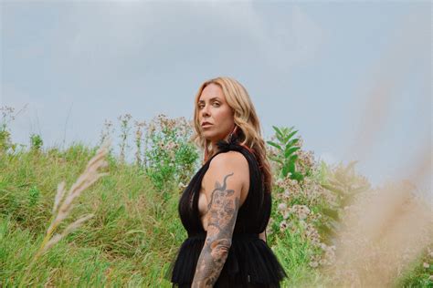 The surprising truth lewis amanda revealed about her professional comeback 3