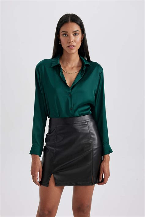 Green Woman Regular Fit Shirt Collar Satin Long Sleeve Shirt